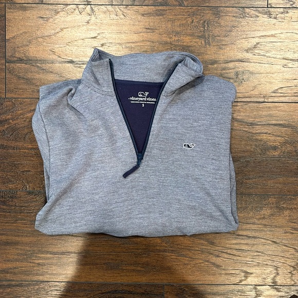 Vineyard Vines men’s quarter zip size small - Picture 1 of 1